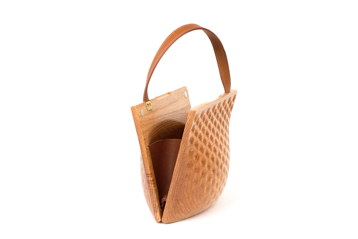 Carved Clamshell - Hexagon 2